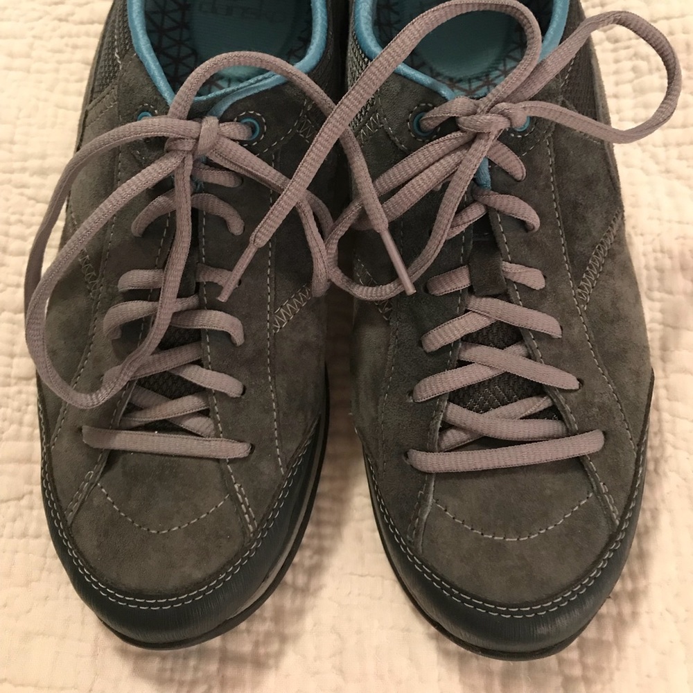 Dansko walking shoes
